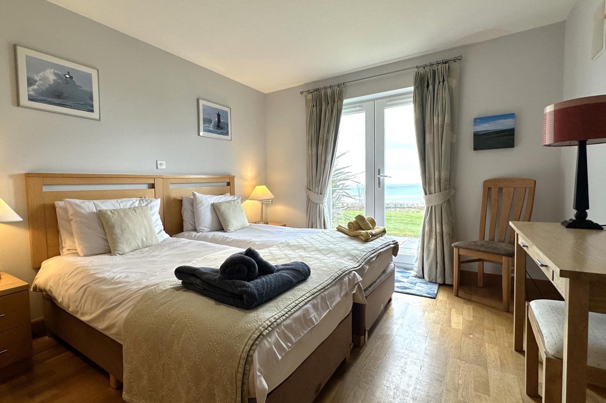 No2 The Links Apartment, Apartment Brora